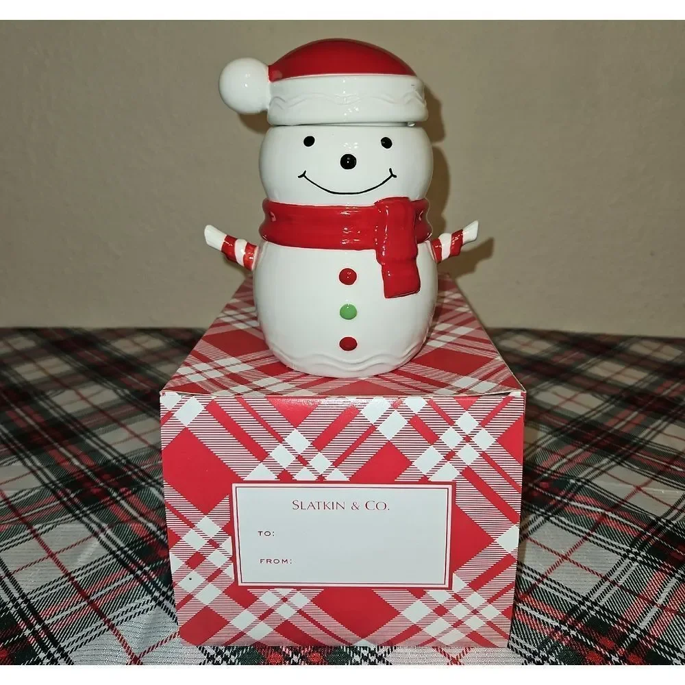 Slatkin & Co. Snowman Evergreen Scented Candle & Decorative Jar